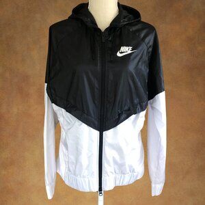 Nike Women’s Windrunner Black White Hooded Jacket Size L